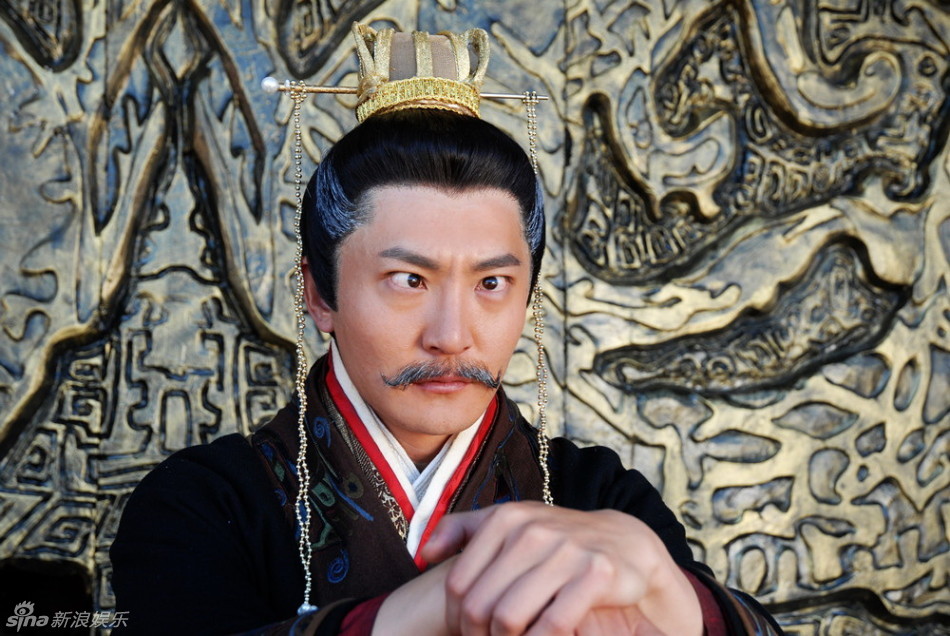 组图:《龙门镖局》郭京飞分饰斗眼皇帝有深意_高清图集_新浪网