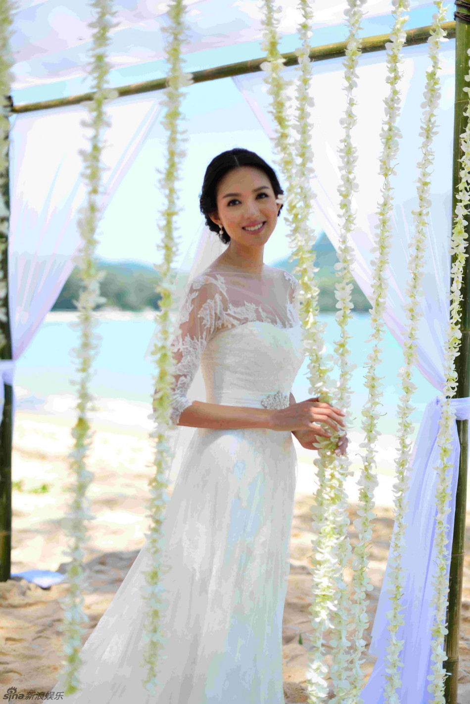 组图:张梓琳泰国海岛秘密结婚 婚礼现场照曝光_高清图集_新浪网