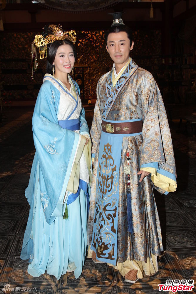 组图:林峰《卫子夫》杀青宴遭周丽淇催婚