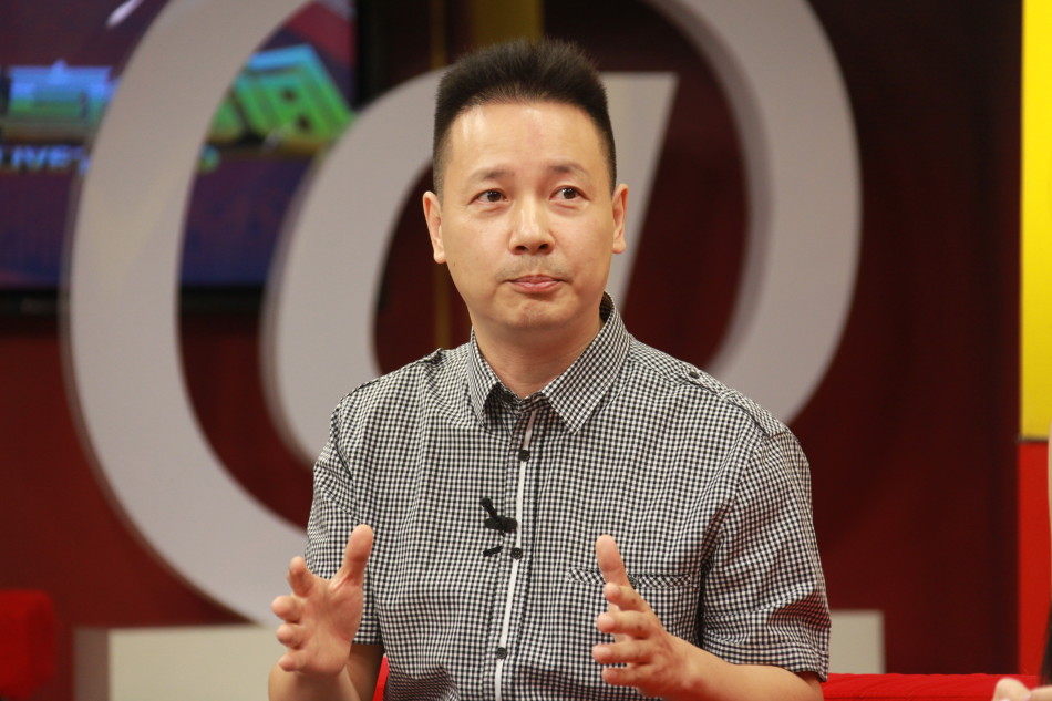 李小璐,导演沈东 支持   键翻阅图片 列表查看 大图 全屏观看 19