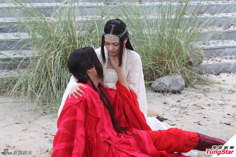 组图:《古剑奇谭》探班阿娇乔振宇生死离别