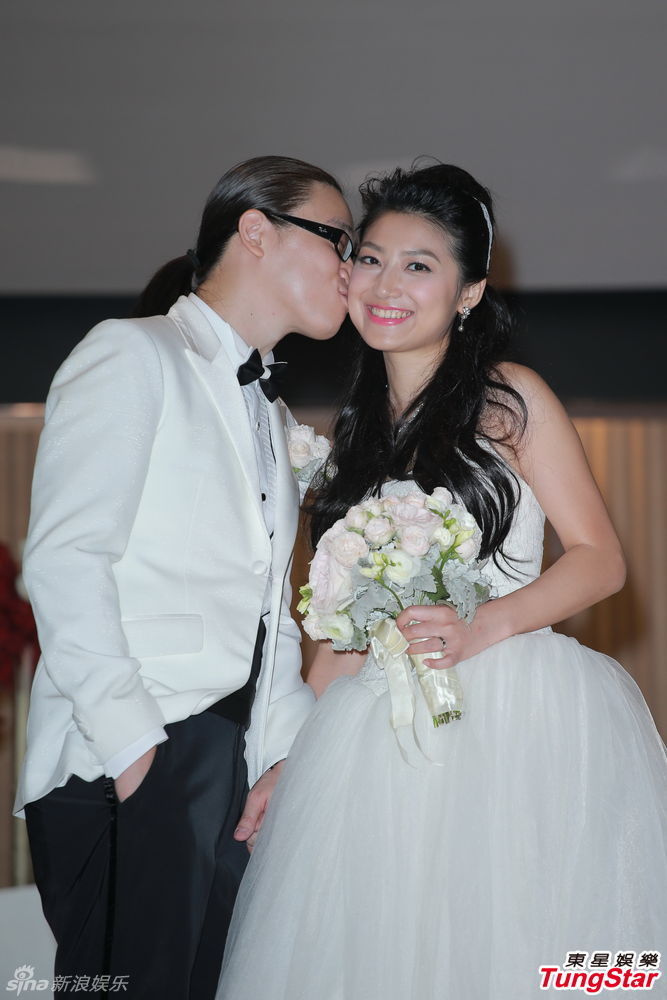 黄百鸣儿子大婚望抱孙 林峰吴千语恩爱