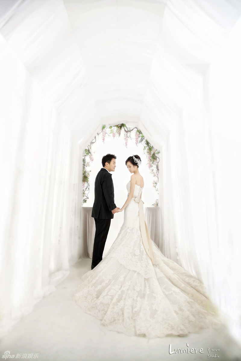 婚纱照经常用的英文歌_婚纱照风格(2)