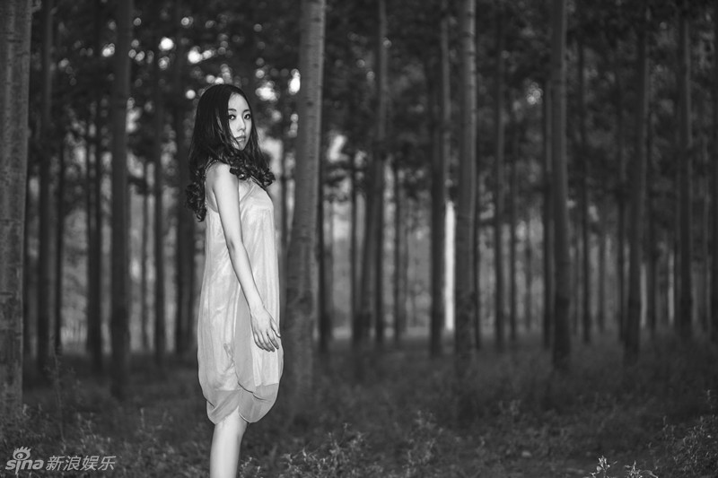 叶明珠曝最新森女系写真
