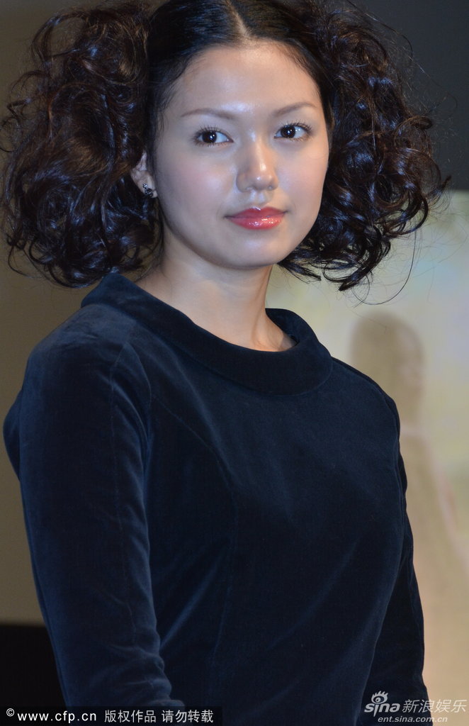 组图:《河畔的朔子》导演深田晃司携主创现身