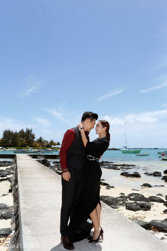 婚纱照婚后拍_婚纱照图片室内(3)