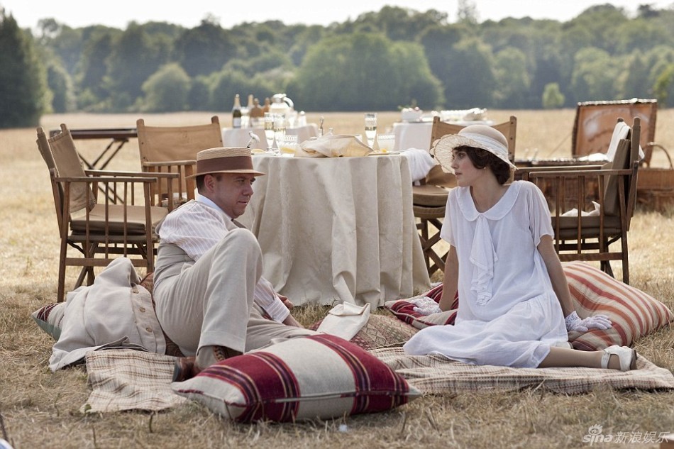 组图:《唐顿庄园》圣诞特辑白金汉宫取景办婚