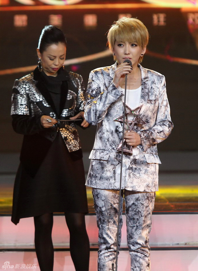 【2013.12.09】【音乐】音乐风云榜新人盛典 