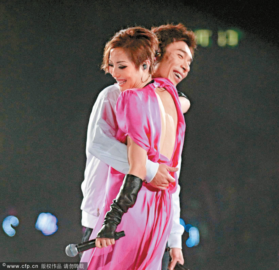 郑秀文许志安苦恋22载成正果 恩爱瞬间盘点(图)- 娱乐频道 - 佛山E家|FSEHOME.COM