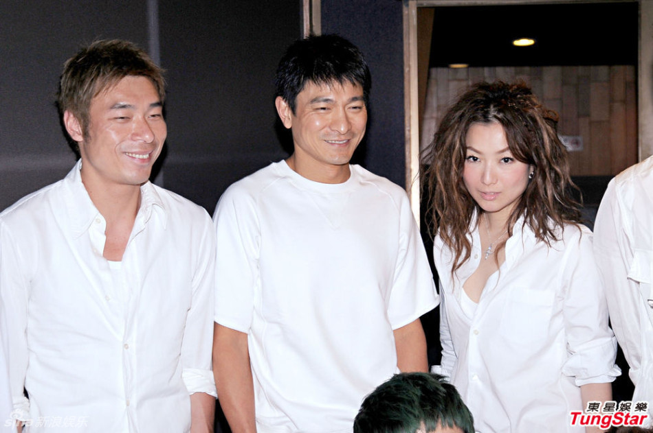 郑秀文许志安苦恋22载成正果 恩爱瞬间盘点(图