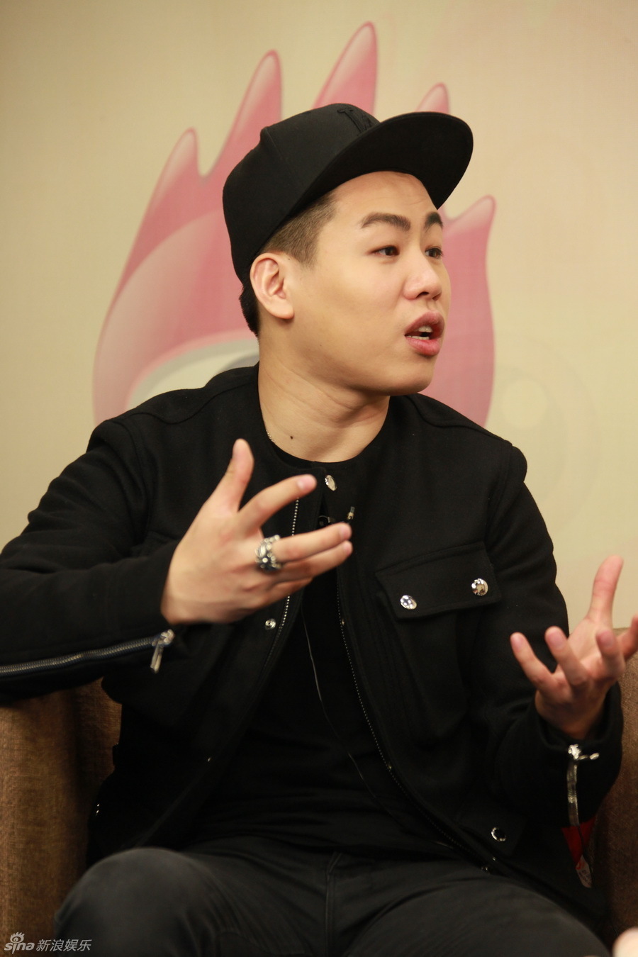 胡彦斌做客聊《全能星战》冠军路