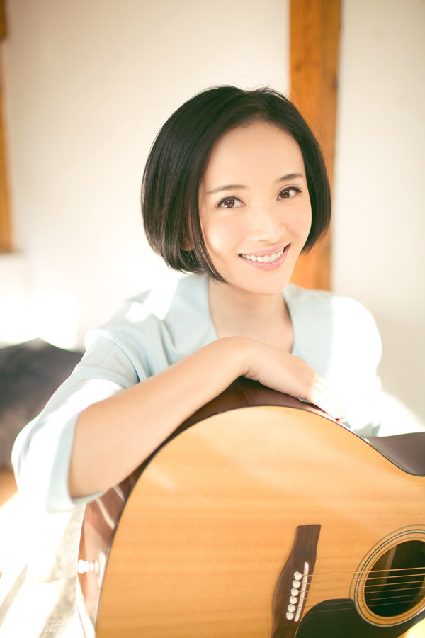 李依玲内衣_李依玲内衣写真(2)