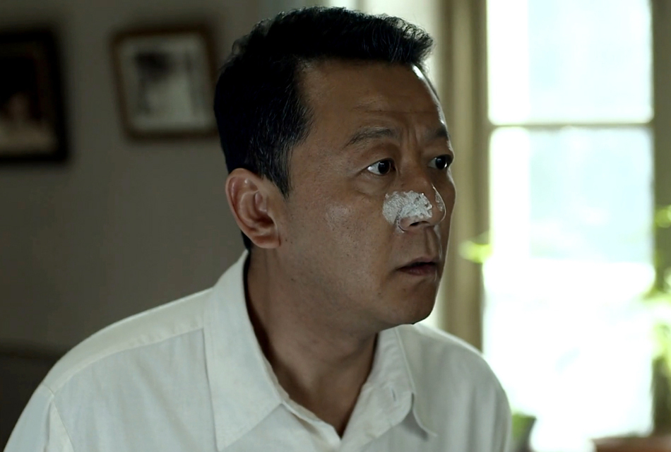 组图:郭涛《父母爱情》曝剧照 好丈夫诠释真爱_娱情速递_温州网