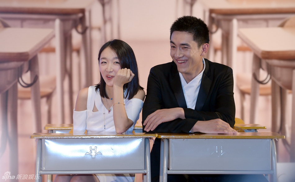 影片监制高晓松,制片人杜扬,导演郭帆携主演林更新,周冬雨,影片主题曲