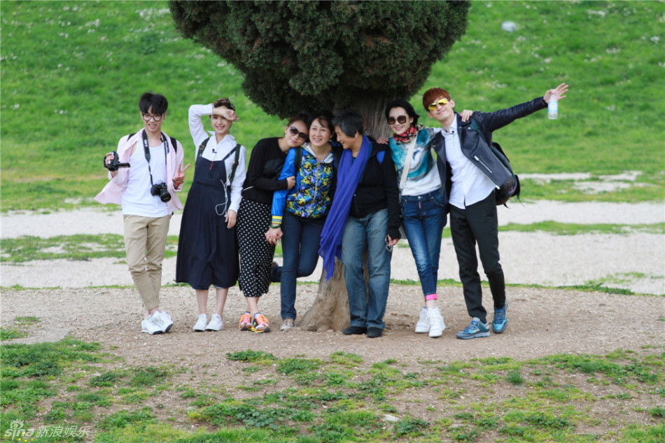 组图:许晴《花儿与少年》综艺首秀星范十足