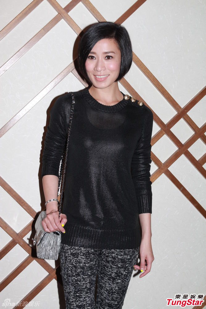 组图:佘诗曼苗侨伟林峰庆新剧杀青