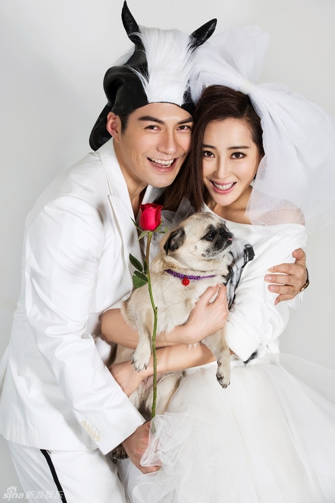 组图:杜若溪搞怪婚纱照 与严屹宽互换角色_高清图集_新浪网
