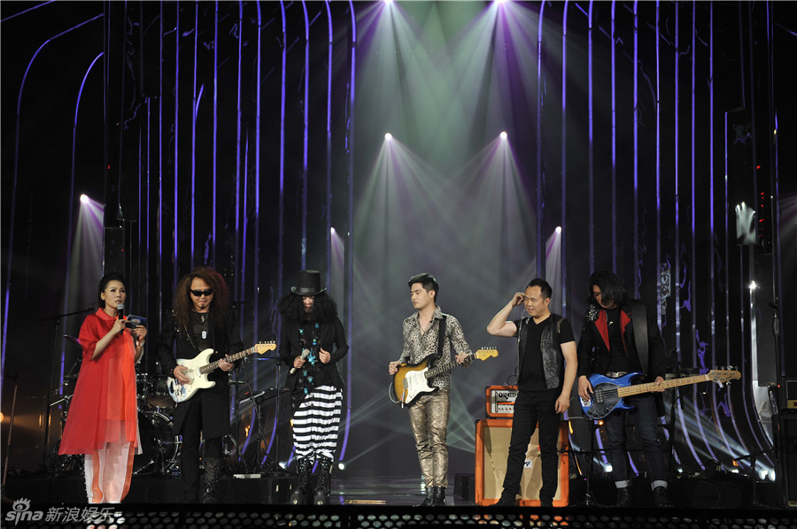 歌狂腾格尔与<em>辣妹</em>共舞 蒋方舟迷黑豹<em>主唱</em> -- 佛