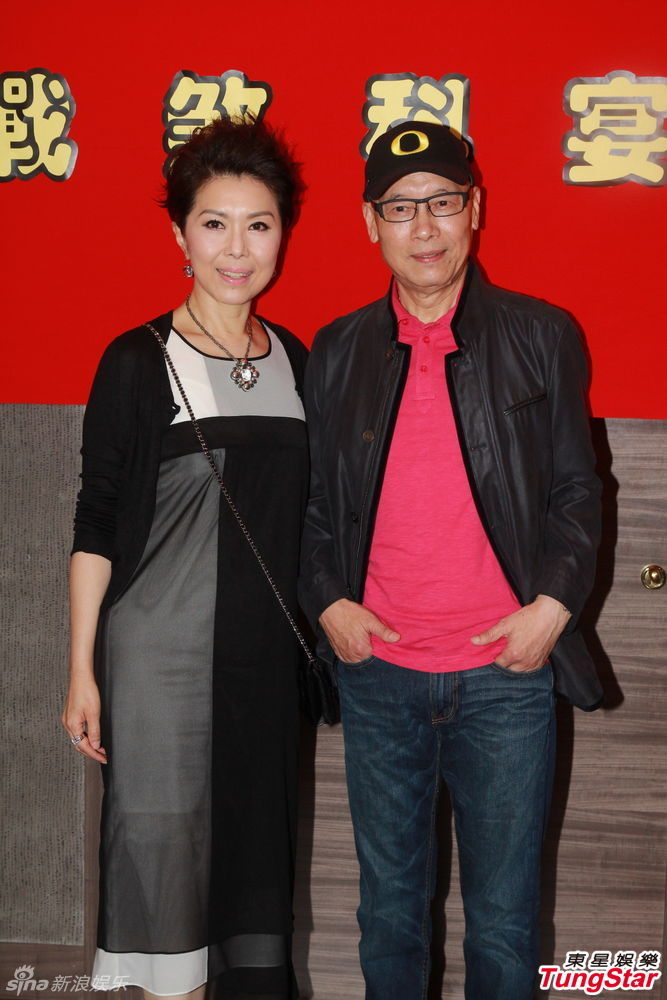 组图:黎耀祥黄浩然TVB重头戏《商战》杀青