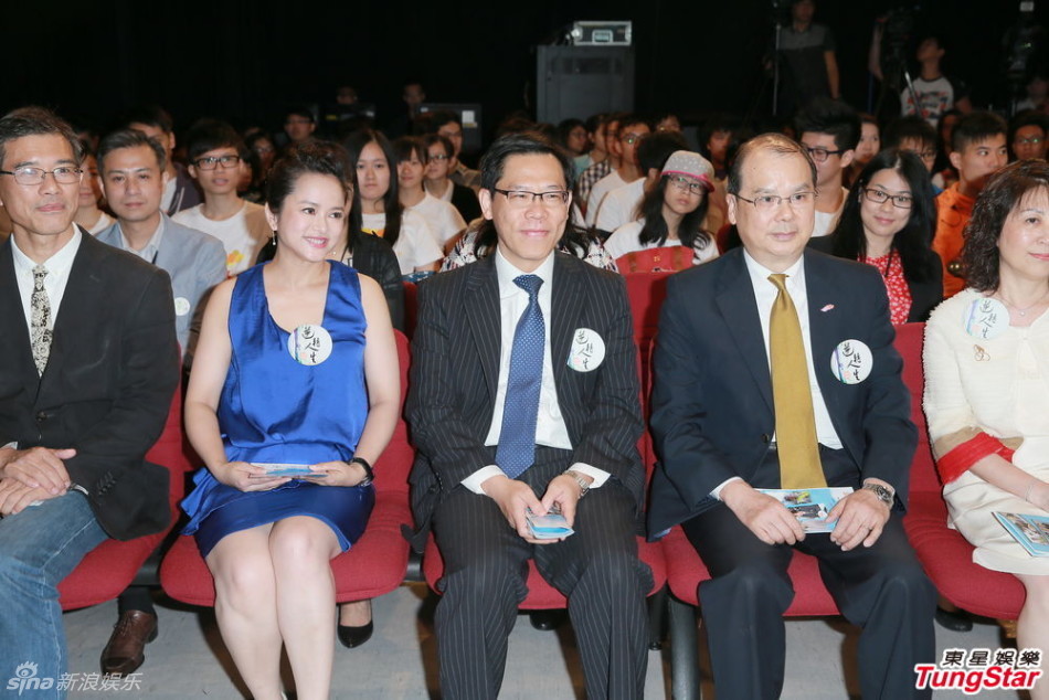 组图:邓萃雯曾当配角感灰心 叶蕴仪暂停拍剧_娱情速递_温州网