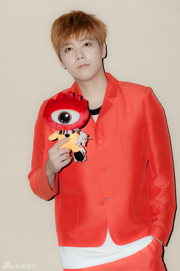 بث+مباشر+قناة+ابوظبي+الرياضيه 2014.08.05】【明星】对话FTIsland李洪基:想合作五月 ...