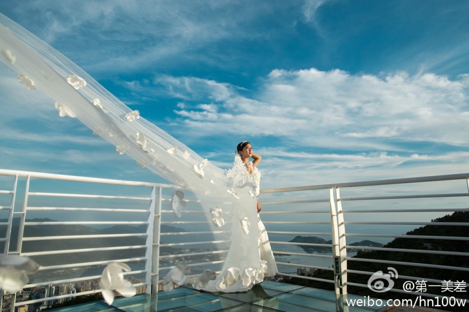 婚纱短片_动漫婚纱情侣头像(3)