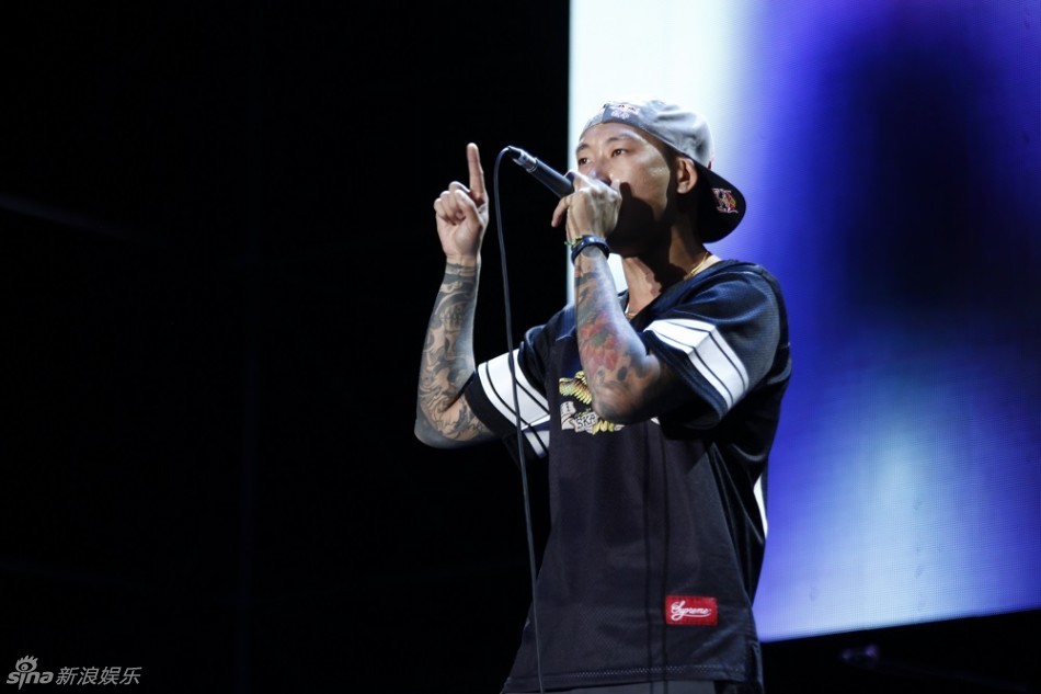 组图:恒大音乐节呼市站落幕 大张伟金志文开唱