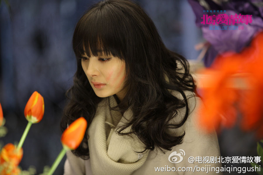 杨幂vs克鲁尼超模前女友拼性感