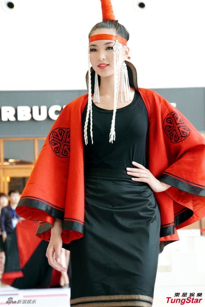 组图:亚洲超模争艳 西亚暴露开放东亚羞涩内敛