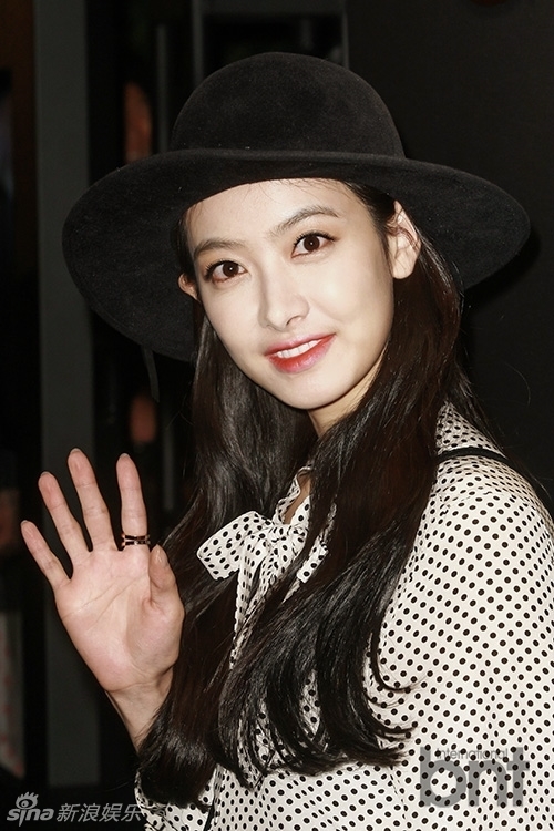 Beast尹斗俊f(x)宋茜惊艳等亮相时尚活动 -- 佛山