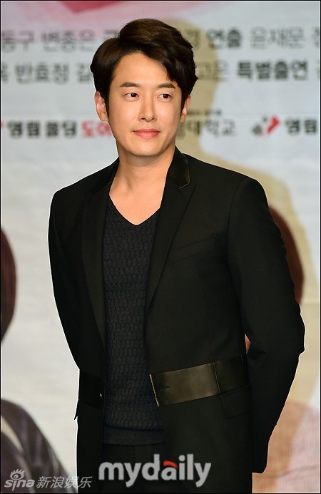 蔷薇恋人电视剧 704_1445106_985824.jpg