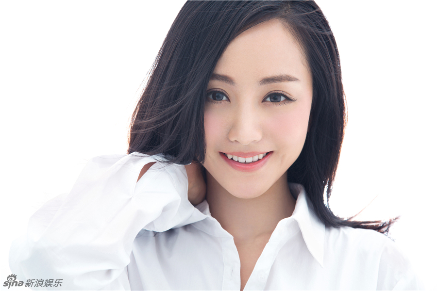 杨蓉明眸闪亮