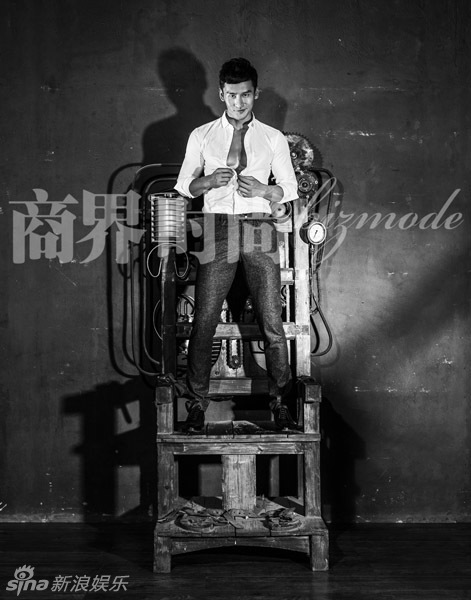 组图:顾又铭登时尚杂志 黑白大片勾勒硬朗线条