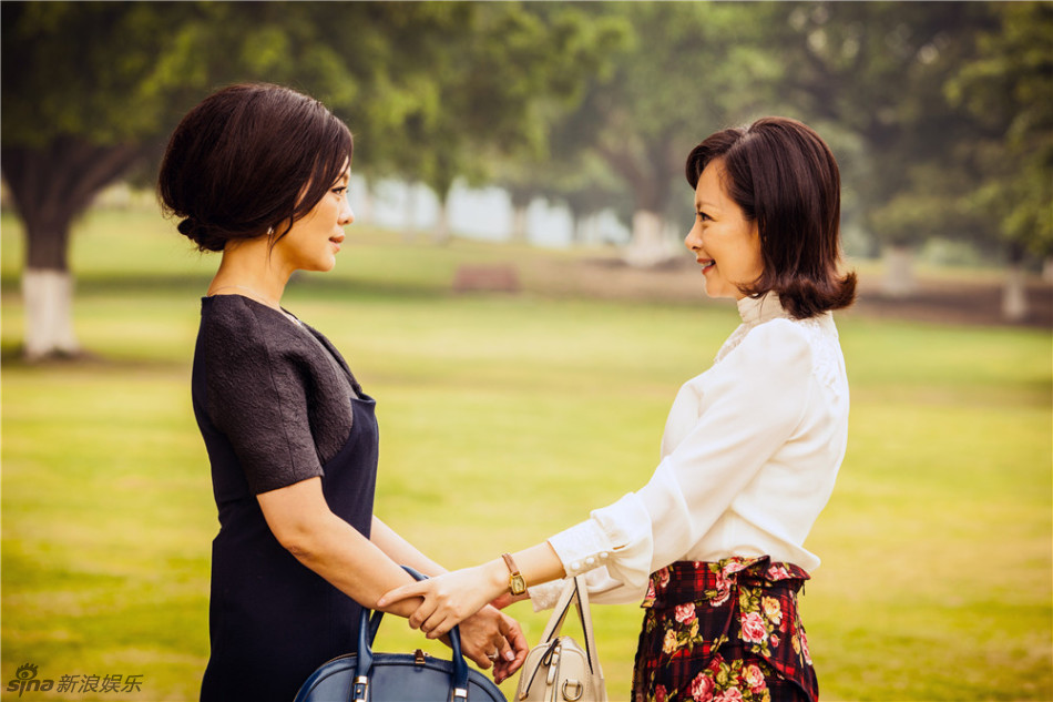 组图:《爱有奇迹》三代人传递温暖爱恋