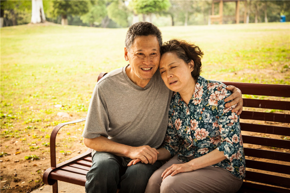 组图:《爱有奇迹》三代人传递温暖爱恋