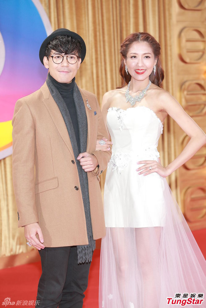 组图 TVB台庆红毯群星闪耀 女星争奇斗艳