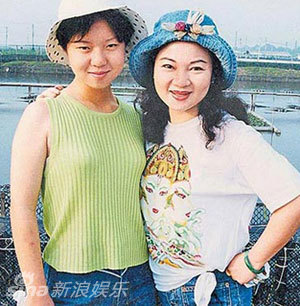 组图:白冰冰被曝陪睡换工作 盘点母女昔日合影_高清图集_新浪网