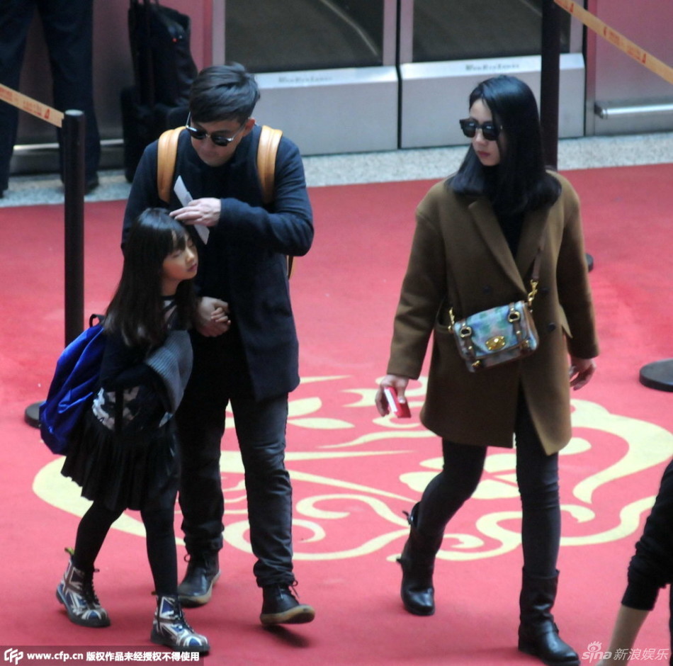 里贝里身价-爱游戏(ayx)官网网站_ayx.com