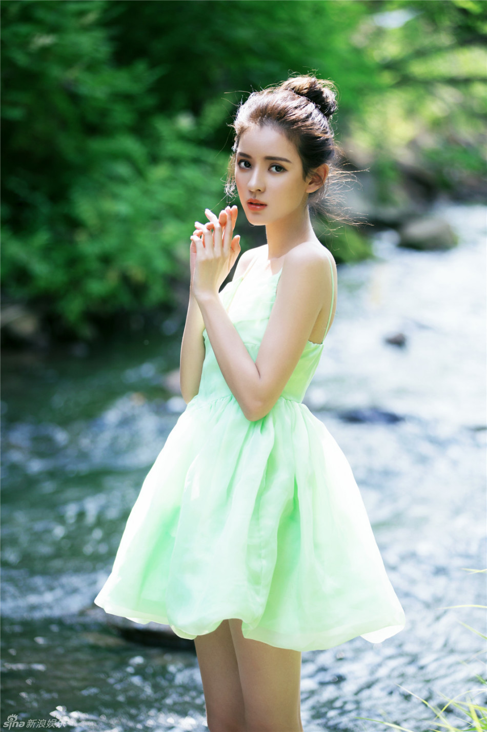 张予曦高氧写真 山涧绿影清新脱俗 -- 佛山E家|佛山信息网|顺德信息网|第一综合信息门户网-FSEHOME.COM