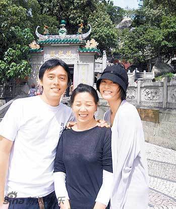 策划封面:明星手足
