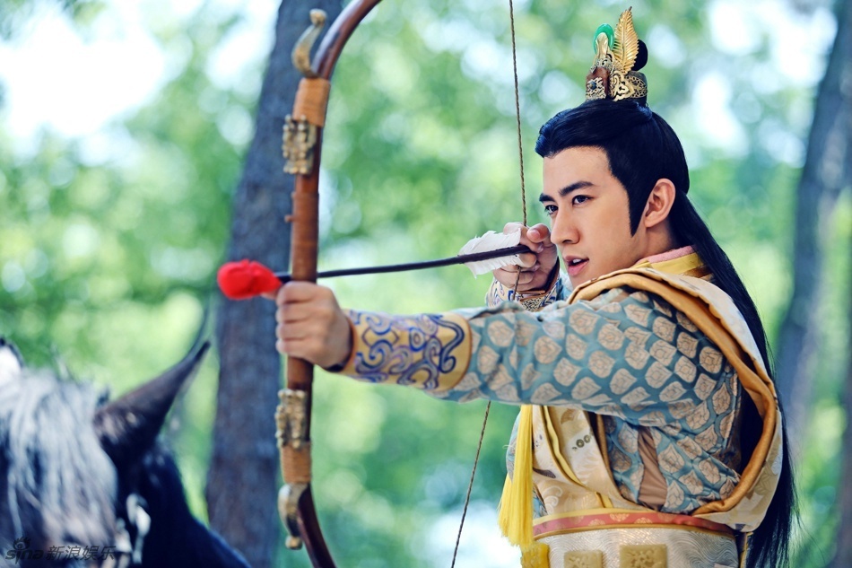 组图:《武媚娘传奇》李治廷帅气古装造型获赞