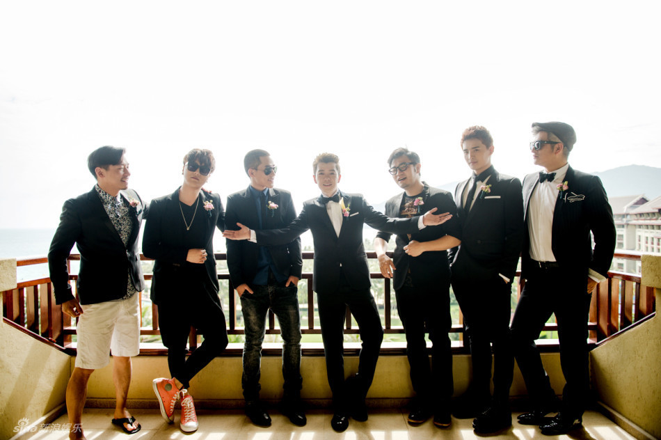 组图:07年快男13强今昔对比 结婚当爹各变熟男