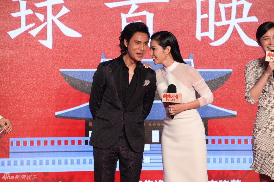 陈坤与李冰冰现场热吻