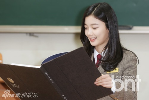 淡妆:韩童星金裕贞初中毕业化化学打扮a淡妆演讲v淡妆故事初中组图图片
