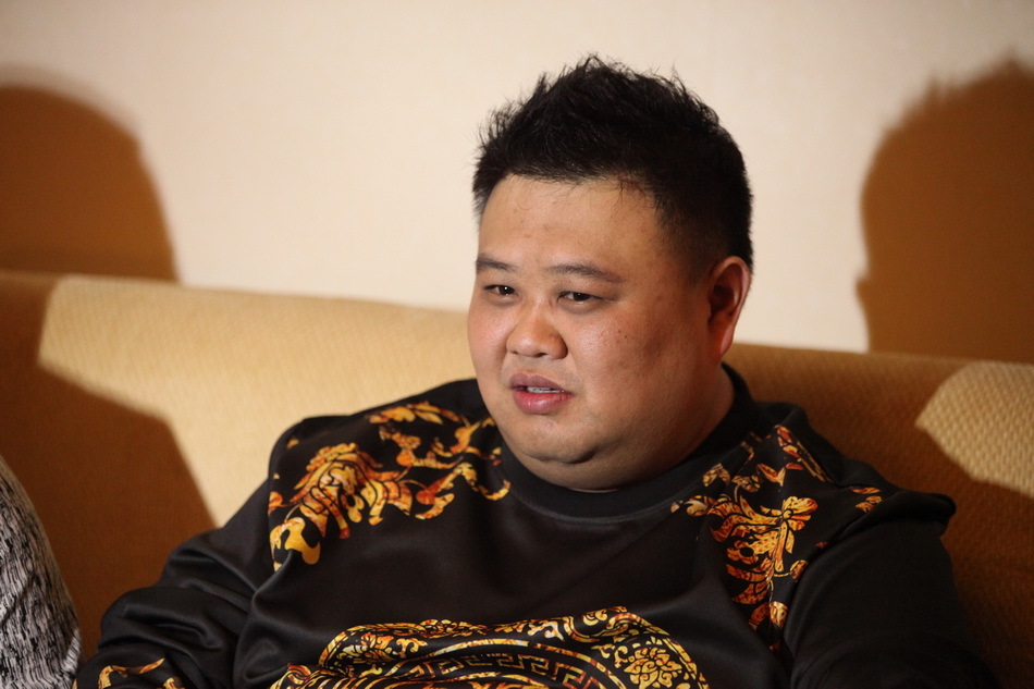组图:央视羊年春晚 新浪娱乐对话岳云鹏孙越_高清图集_新浪网