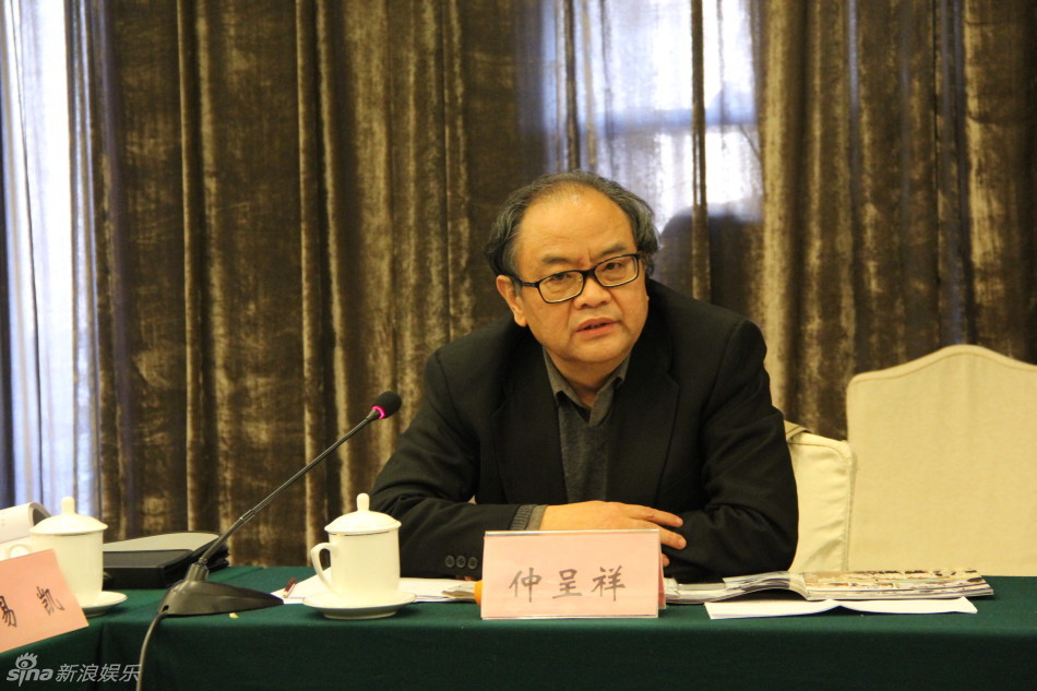 点击图片查看详情 人口专家李小平_...码 省千人计划专家李小平 朴实与简单刻在骨子里(3)