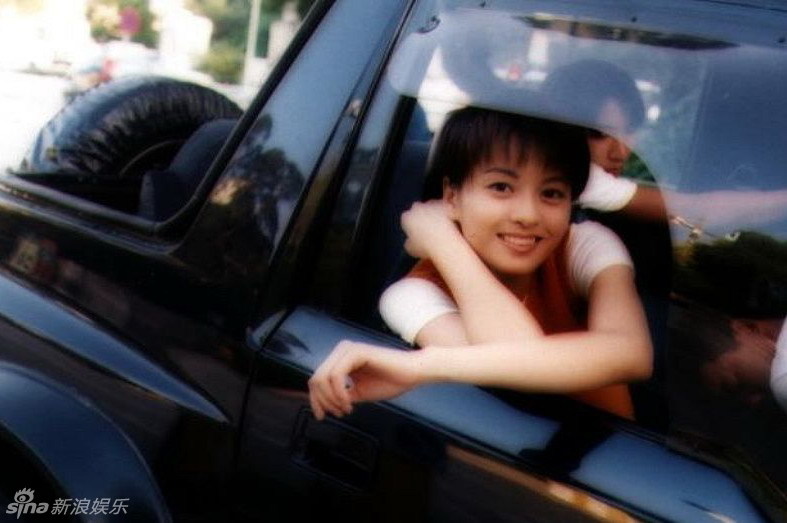 [青春照相馆]梁咏琪迎39岁生日:可爱的短发靓女_高清