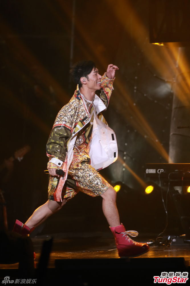 许志安对造人计划含糊其辞 林忆莲助阵转移视