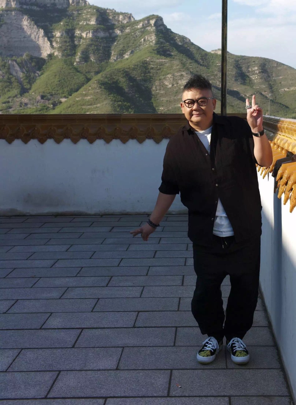组图:李晓杰新歌mv剧照曝光 变身老男孩卖萌_高清图集_新浪网