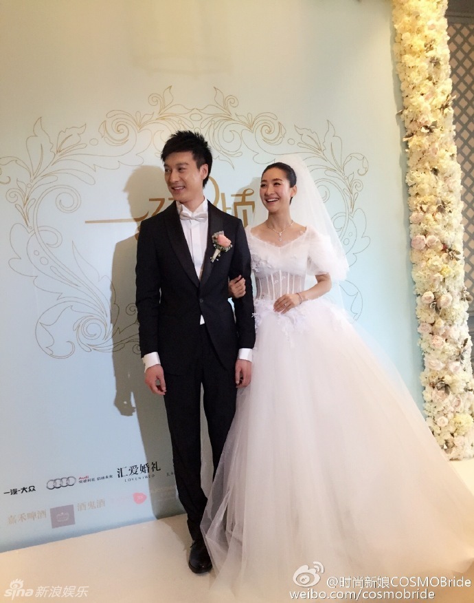 陶昕然婚纱_陶昕然婚纱照(2)